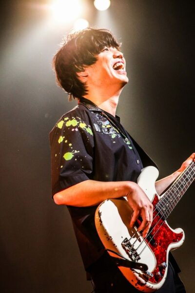 Official髭男dismはインパクトあるバンド名！名前の由来はどこからきたの？　