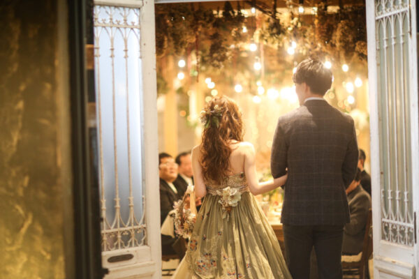 Official髭男dismは結婚式ソングでも人気？宿命と115万キロのフィルムやI Love…が使われる訳は？