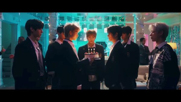 TOMORROW X TOGETHER(TXT)の振付師ソンドゥク先生の経歴にビックリ！btsやenhypenにジャニーズも担当！