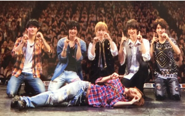 SixTONESの結成秘話について解説!バカレア時代からデビューまでを紹介!