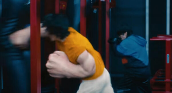 米津玄師のkick backと筋トレの奇妙な関係？動画のムキムキっぷりにも注目！