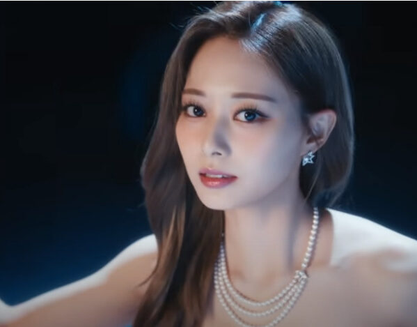 TWICEツウィが可愛い！インスタや年齢・誕生日などについても紹介！