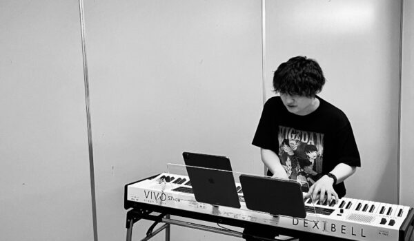 Official髭男dismの転調が凄い！クライベイビーの迫力を徹底解説