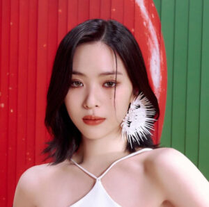 ITZY(イッチ)リュジンが可愛い!誕生日や年齢などプロフィールは?