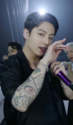 BTS(防弾少年団)メンバーを人気順に紹介!顔の見分け方についても!