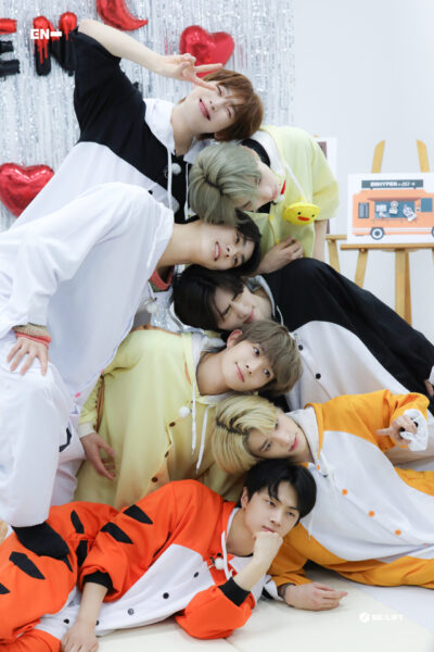 ENHYPEN(エンハイフン)メンバー紹介！ハングル文字での名前やメンバーカラーメンバーマークなど教えます！