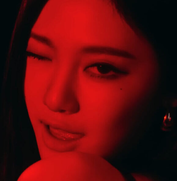 aespa(エスパ)のメンバーについて!人気順に加えてメンバーカラーや身長などについても紹介!