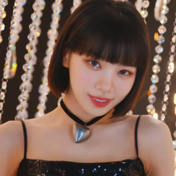 LE SSERAFIMのメンバー紹介！身長やメンバーカラーなどについても！脱退したメンバーもいる？