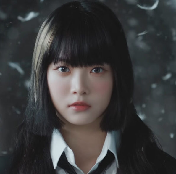 LE SSERAFIMのメンバー紹介！身長やメンバーカラーなどについても！脱退したメンバーもいる？