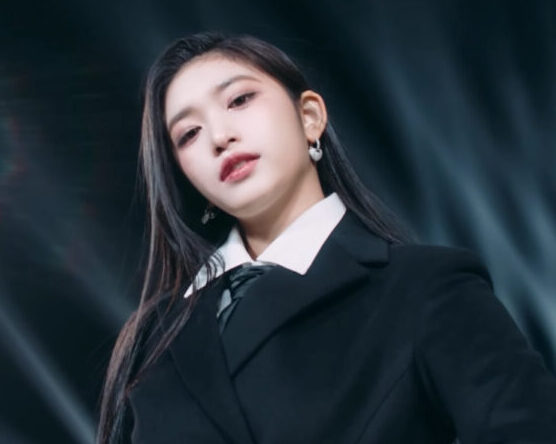 IVE(アイヴ)イソが可愛い！年齢は？現役の高校生って本当！？