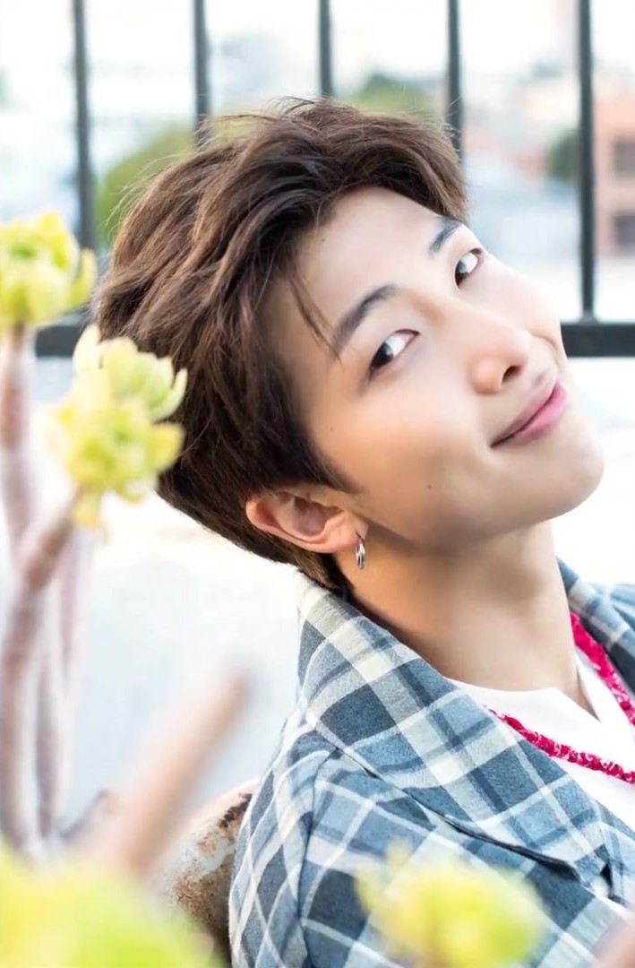 BTS(防弾少年団)メンバーを人気順に紹介!顔の見分け方についても!