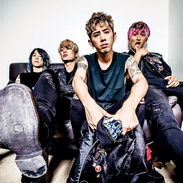 ONE OK ROCK(ワンオク)メンバーの名前や年齢はどんな感じ？過去には脱退したメンバーも？