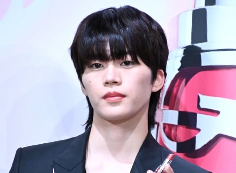 JO1とはどんなグループなの?メンバー国籍や吉本興業ジャニーズとの関係性など詳しく教えます!