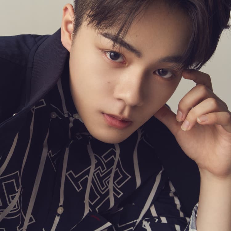 JO1とはどんなグループなの?メンバー国籍や吉本興業ジャニーズとの関係性など詳しく教えます!