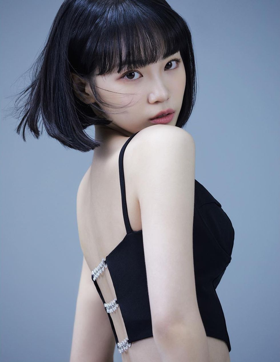 LE SSERAFIMのファンクラブについて！年会費や入り方に加えて公式グッズについても！
