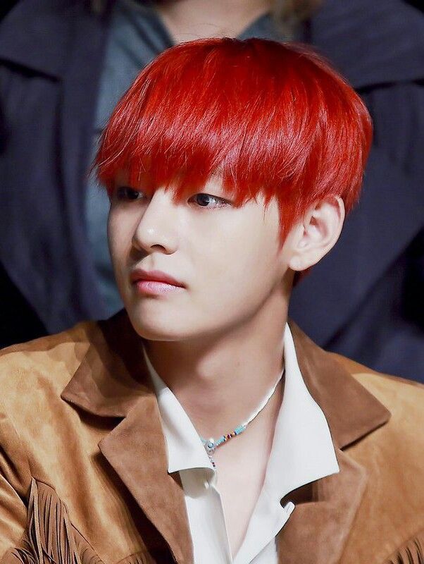 BTS(防弾少年団)テテの髪型推移をチェック！坊主からパーマまでオーダー方法も教えますよ！