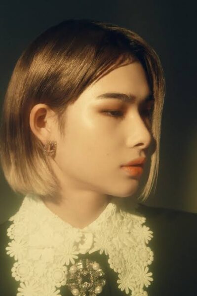 ENHYPEN(エンハイフン)のニキみたいな髪型にしたい！黒長髪メッシュなど様々なスタイルに注目！