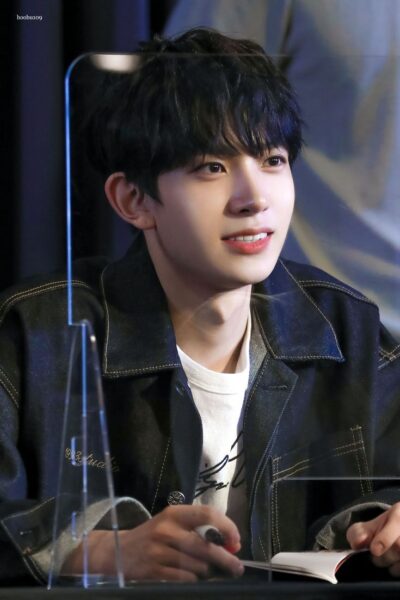 ENHYPEN(エンハイフン)ヒスンの座右の銘は努力!ジェイが付けたラーメンネタにも爆笑!