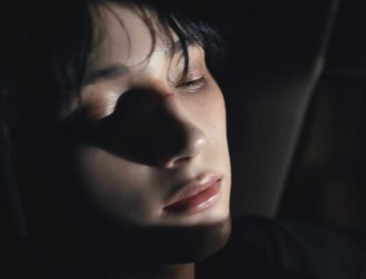 TOMORROW X TOGETHER(TXT)ヒュニンカイはハワイ生まれのハーフ？両親や国籍についても一緒に！