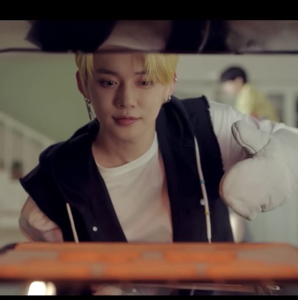 TOMORROW X TOGETHER(TXT)ヨンジュンは中学校前までアメリカに住んでた！？現地では名前も違った！