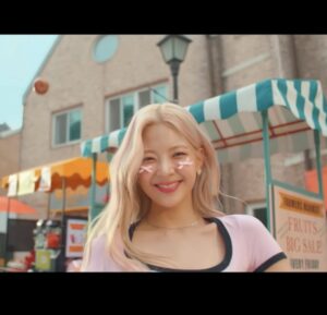 ITZYのリアが歌上手いと歌下手両方言われているのは何故?ソロ曲では真価を発揮!