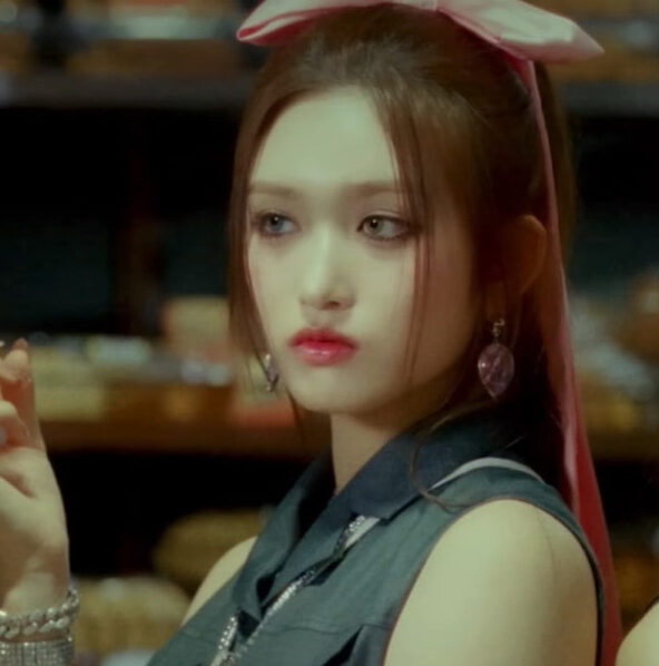 IVEの新曲がいまいちで微妙?売上は?