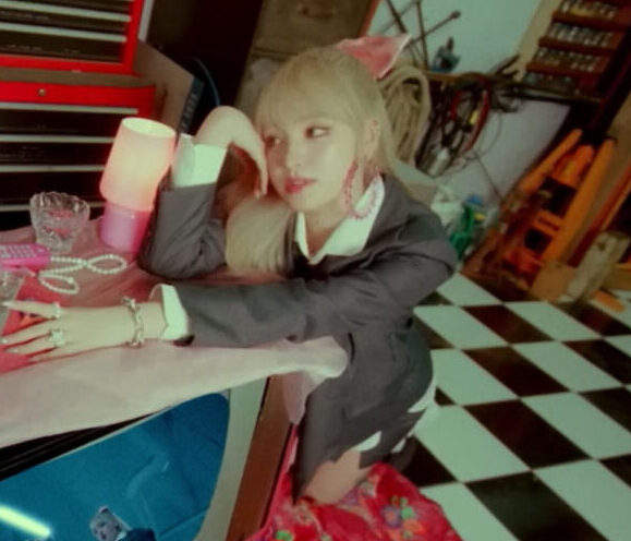 IVEの新曲がいまいちで微妙?売上は?