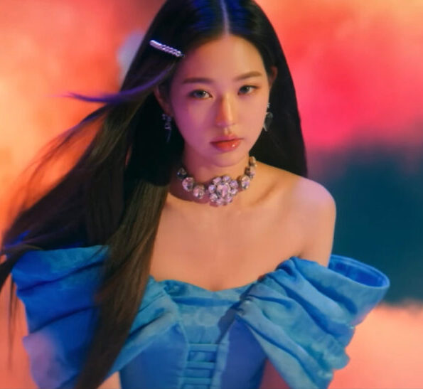 IVE(アイヴ)ウォニョンへの誹謗中傷や炎上について！衣装格差もある？