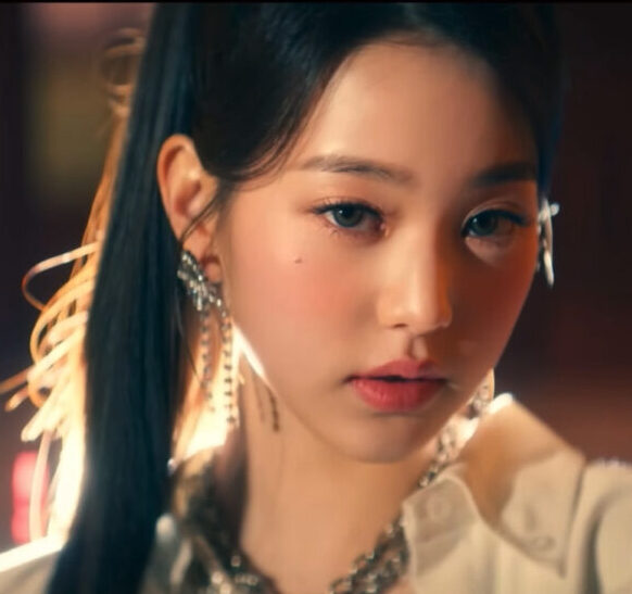 IVE(アイヴ)ウォニョンへの誹謗中傷や炎上について！衣装格差もある？