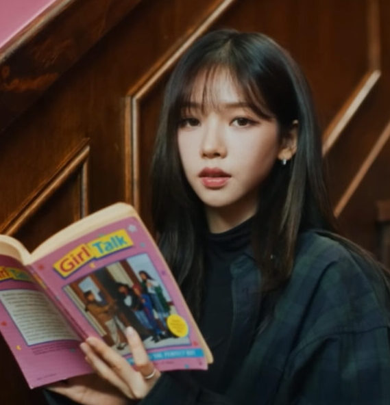 aespaのカリナはスマホゲームで全国一位に？！好きなキャラクターがクレヨンしんちゃんな事でも有名！