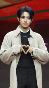 ENHYPEN(エンハイフン)のヒスンが過去に怪我で手術を？聞きなれない表皮嚢胞ってどんな症状？