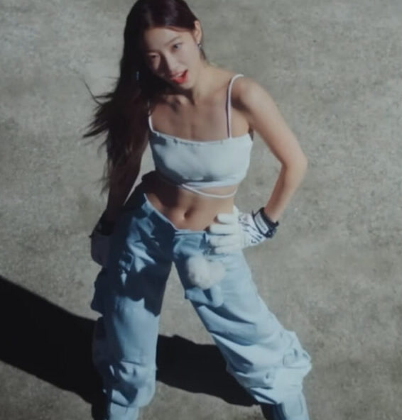 LE SSERAFIMのカズハこと中村一葉はバレエ経験者!実力が認められて留学経験も?