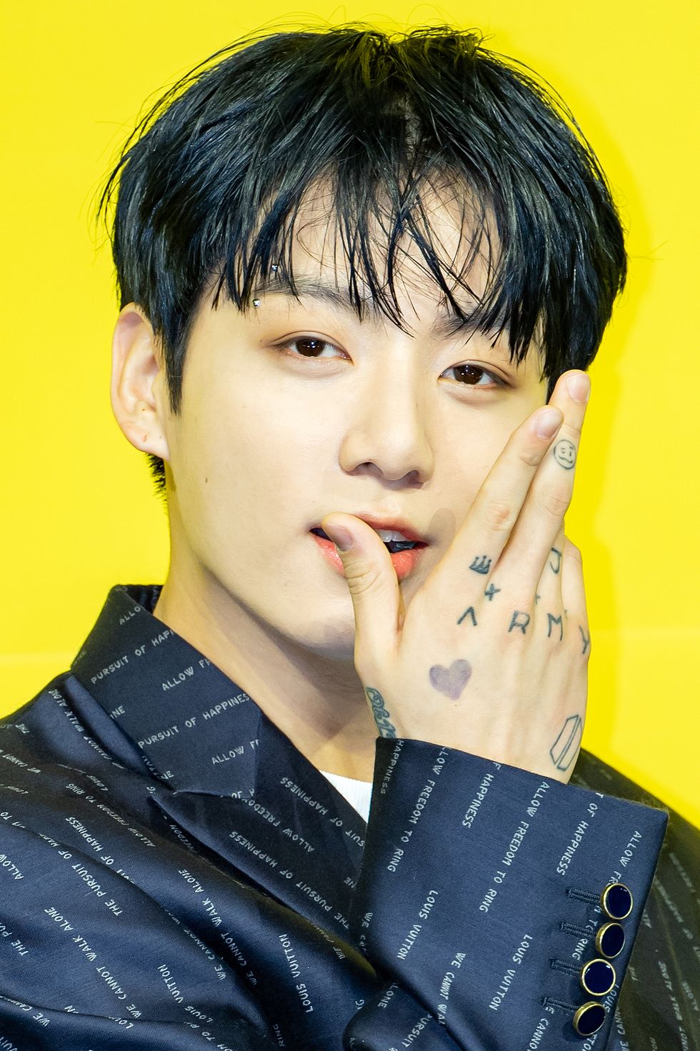 BTS(防弾少年団)ジョングクはタトゥーをいれている!?インスタなど画像から徹底調査!