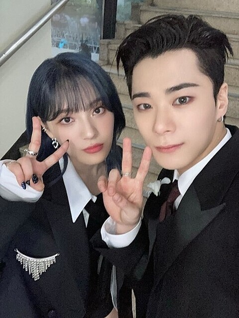 ASTROムンビンの家族構成を調査！妹スアはなんとbillieで活動中！