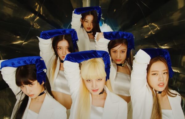 IVE(アイヴ)とLE SSERAFIMの関係は?IZ*ONEの元メンバーがいるって本当?