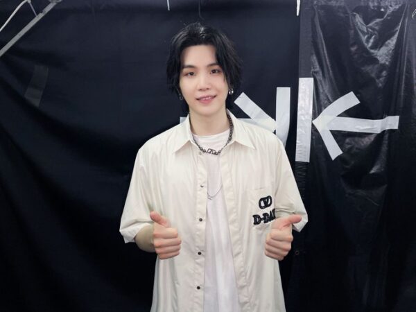 BTS(防弾少年団)シュガがワールドツアーで日本でも公演!倍率がやばい!3日間の日本公演でARMYとのふれあいは?
