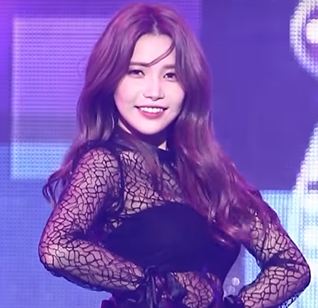 MAMAMOOソラのソロ曲を全紹介!spit it outではまさかの坊主に!?