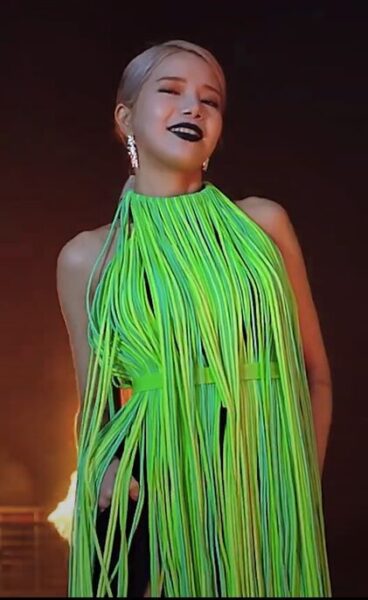 MAMAMOOソラのソロ曲を全紹介!spit it outではまさかの坊主に!?