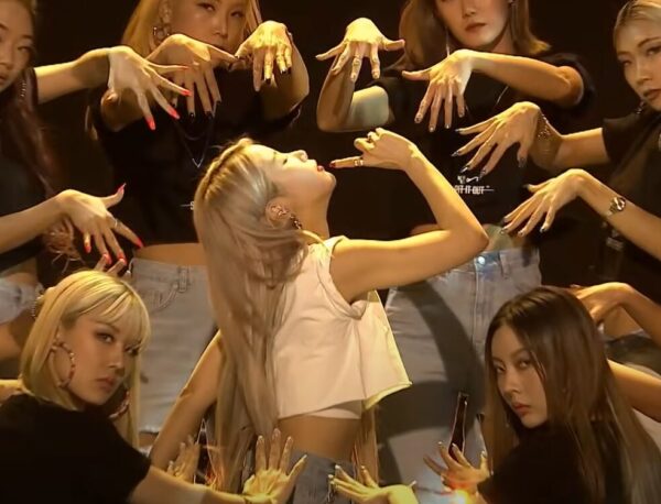 MAMAMOOソラのソロ曲を全紹介!spit it outではまさかの坊主に!?