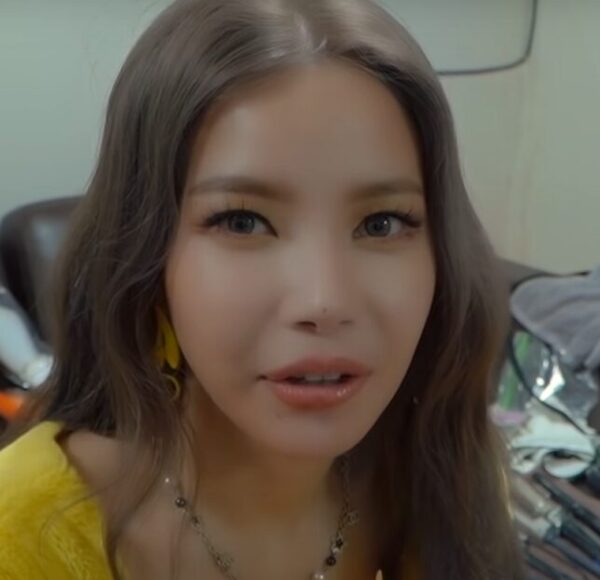 MAMAMOOソラのソロ曲を全紹介!spit it outではまさかの坊主に!?