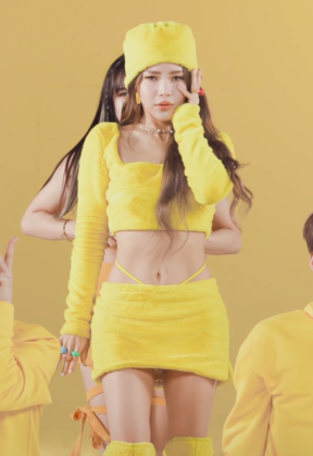 MAMAMOOソラのソロ曲を全紹介!spit it outではまさかの坊主に!?