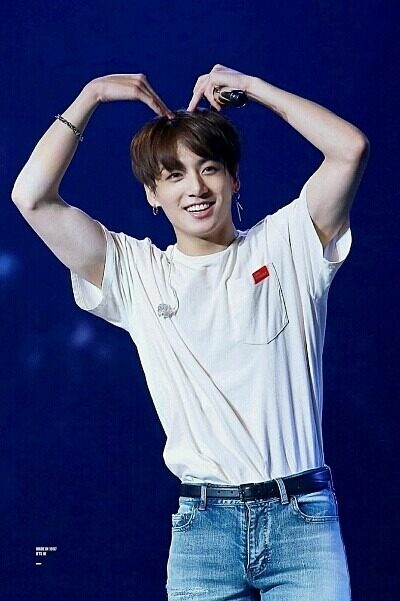 BTS(防弾少年団)内でもグクの筋肉画像が凄い！筋トレ内容や鍛える理由も調べました！