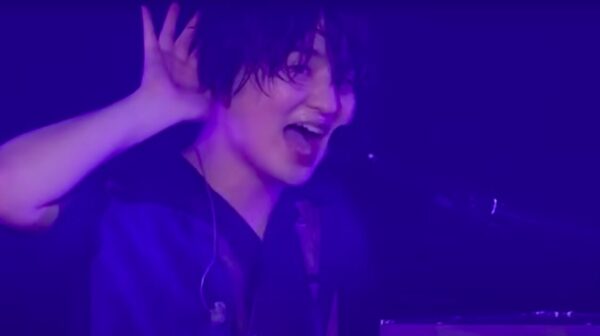 Official髭男dism(ヒゲダン)の藤原聡が天才と呼ばれる由縁は？絶対音感始めその才能に迫ってみた！