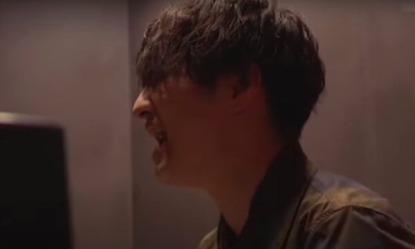 Official髭男dism(ヒゲダン)の藤原聡が天才と呼ばれる由縁は？絶対音感始めその才能に迫ってみた！