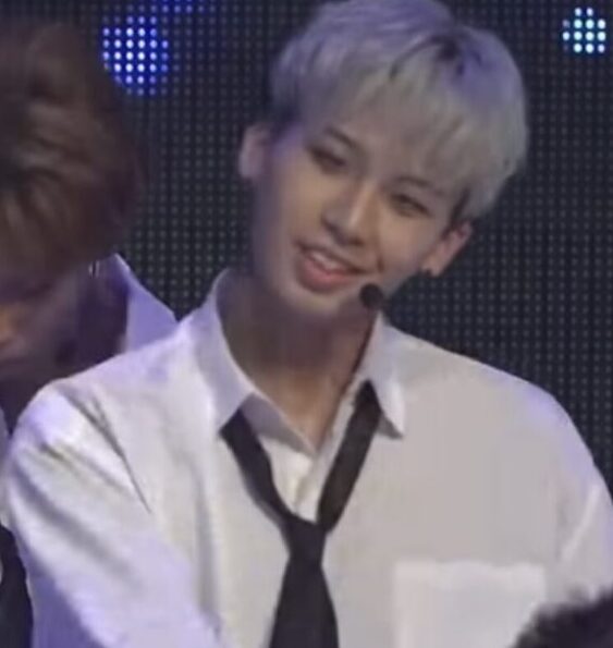 JO1川尻蓮のダンスが凄い！バックダンサーとしてbtsやセブチとも共演！