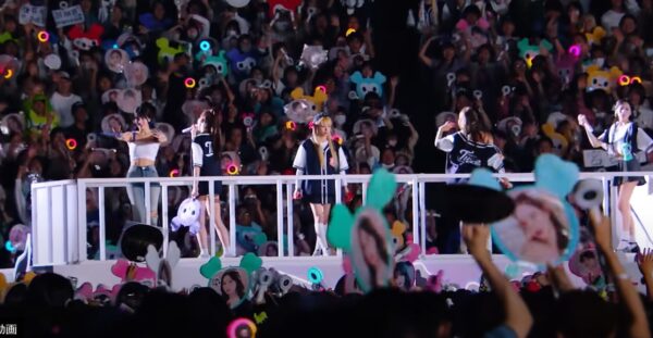 TWICEグッズ一覧を一挙公開！売ってる場所はタワレコ以外にもあるの？