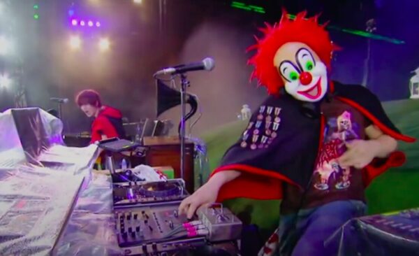 SEKAI NO OWARI(セカオワ)のdj loveはなんと二代目？！初代の脱退理由に迫る！