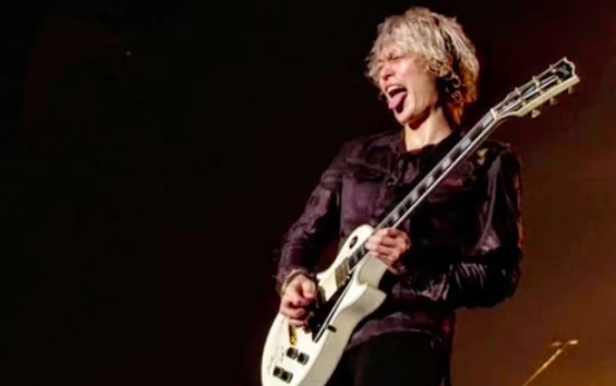 ONE OK ROCK ワンオクロック TORU ギターピック（One ok rock