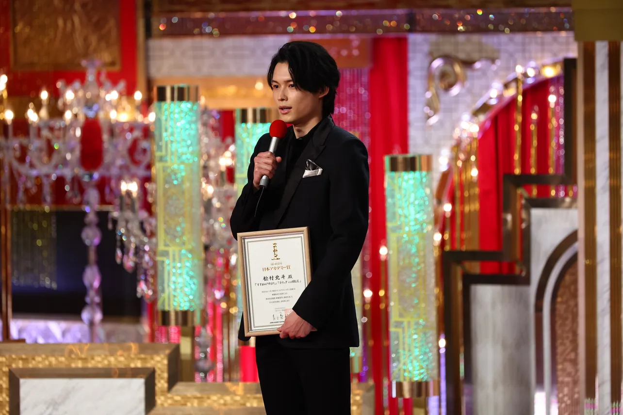 SixTONESメンバー人気ランキング！人気順をその理由まで含めて解説します！