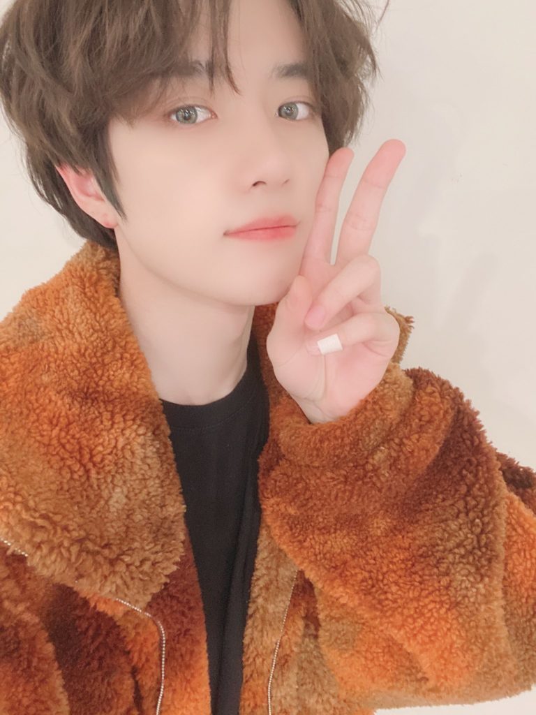 TOMORROW X TOGETHER(TXT)のボムギュには兄がいる?父親はカーレーサー?家族構成を調べました!